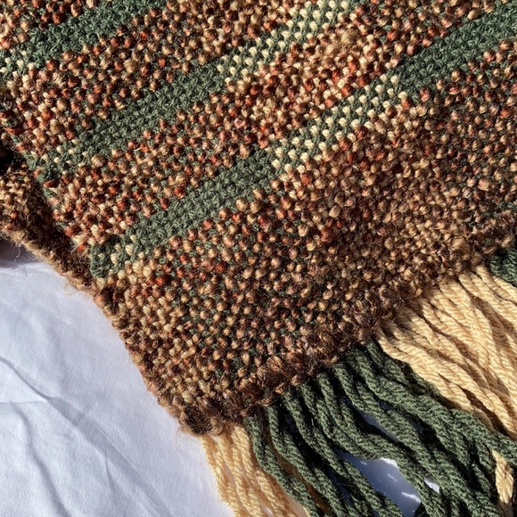 NEW Scarf Unisex handmade woven brown green fringe soft long acrylic fringe - Picture 2 of 10